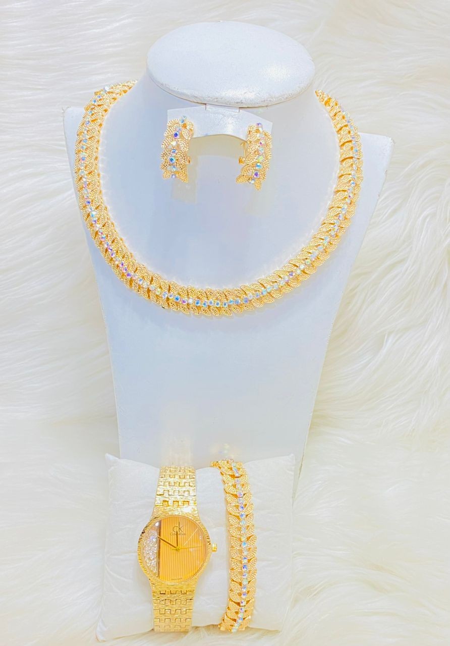 Ensemble Collier Pendentif  Montre  Bagues  Boucles D'oreilles