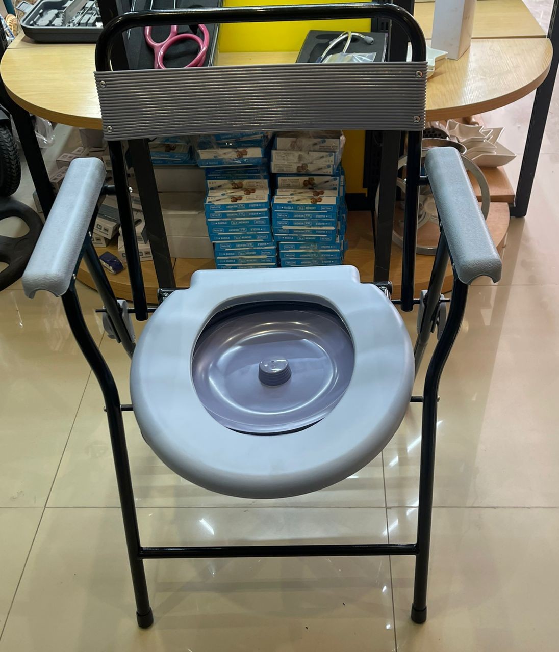 Chaise D'Aisance Pliante Siège De Toilette Adulte Portable Chevet ...