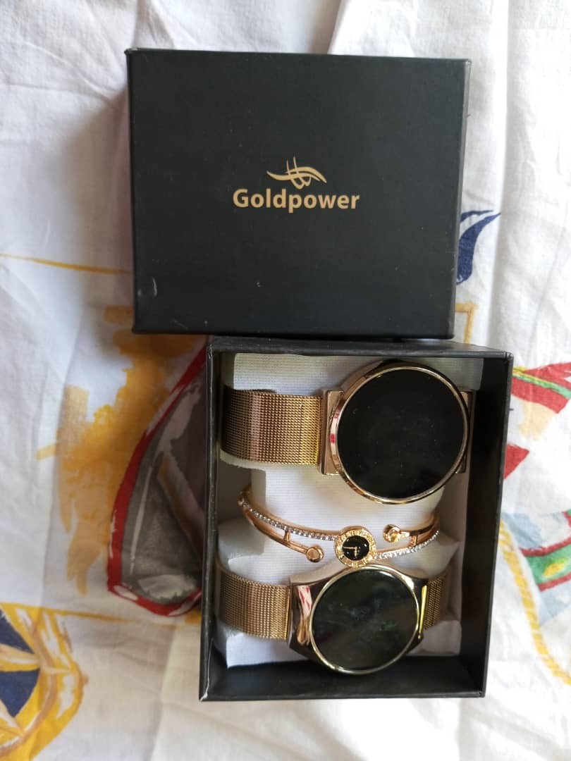 Coffret De 2 Montres Tactiles Avec Bracelet, Gold Power