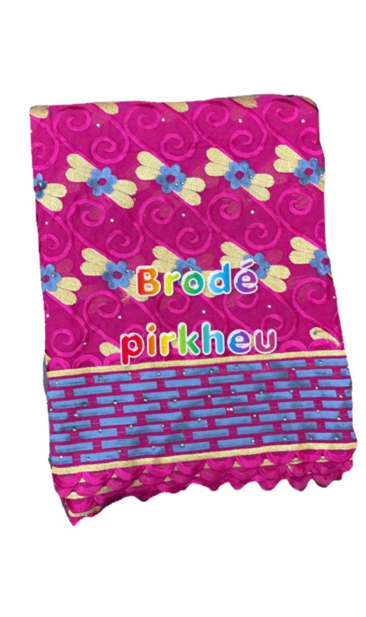 Brodé pirkheu de 5 yards