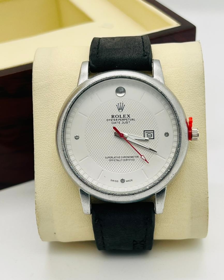 Montre Original Rolex Date Juste De Qualité Supérieur Très Class