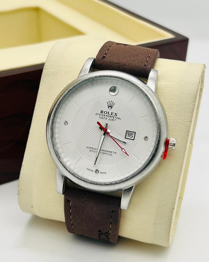 Montre Original Rolex Date Juste De Qualité Supérieur Très Class