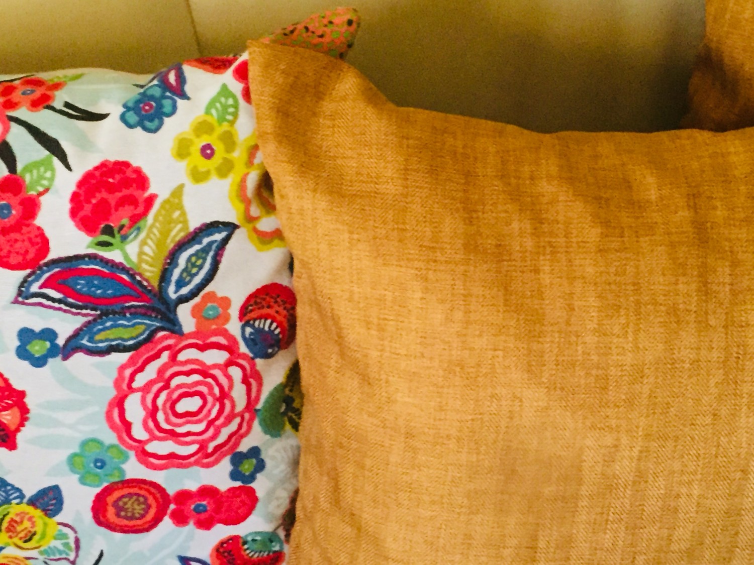 Coussin Carré Moutarde 40cm