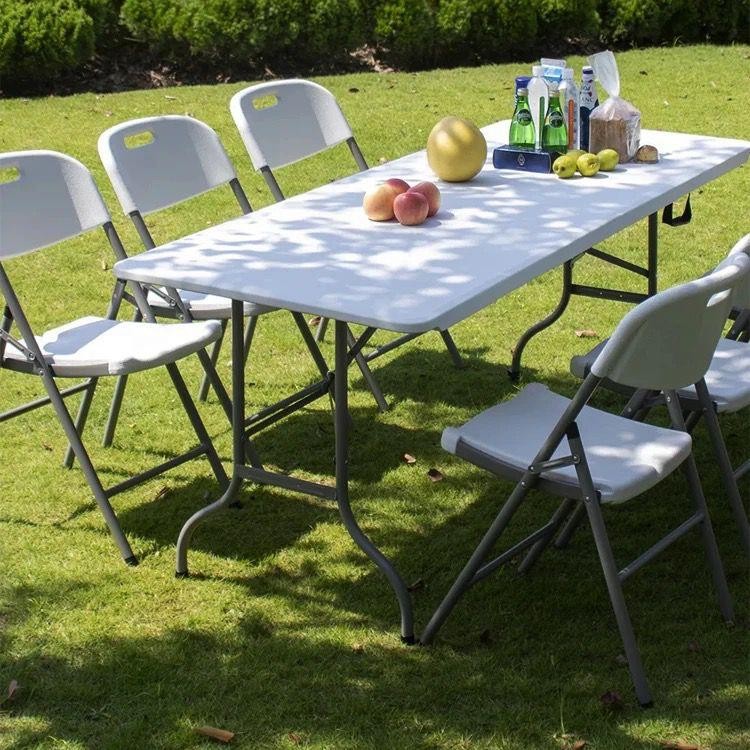 Table Pliante En Plastique Portable, Pique-Nique En Plein Air, Camping, Salle À Manger, Fête Intérieure Très Tendance Et Très Pratique Dimensions 2m40.