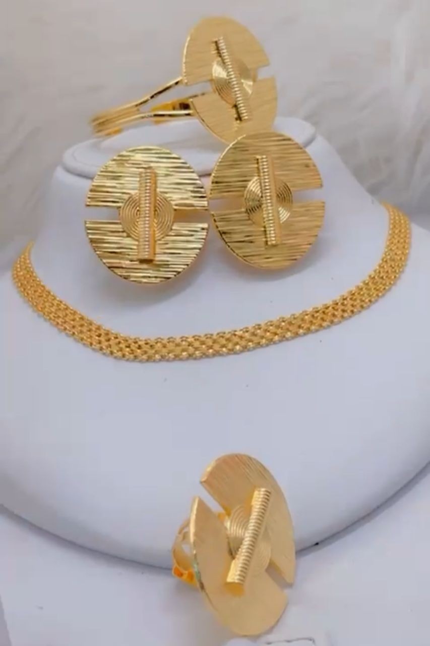 Ensemble collier boucles d’oreilles Taille Standard