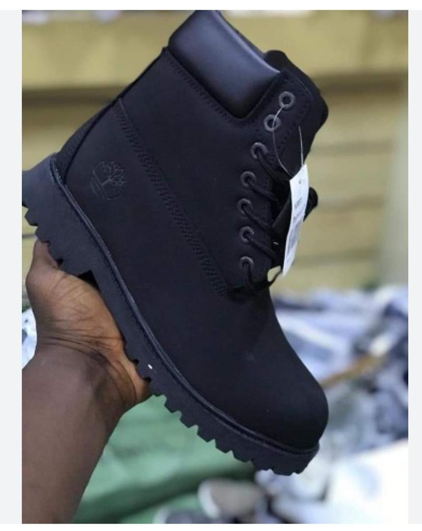 BOTTES EN NUBUCK NOIR TIMBERLAND ICON 6" PREMIUM POUR FEMMES/HOMMES