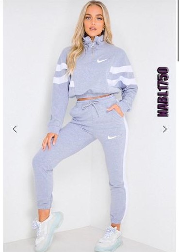 Ensemble complet Nike jogging manche longue pour femme